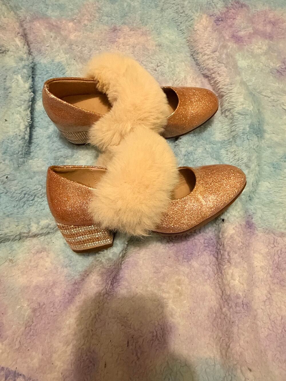Vince Camuto Girls Rose Gold Glitter Faux Fur Rhinestone Mary Jane Pumps